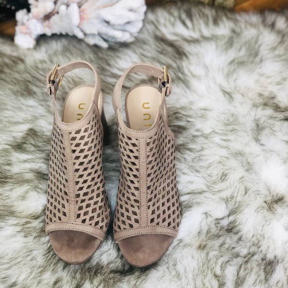 Unisa Pryce Sandal Open Toed size 7 EUC! - Picture 4 of 12